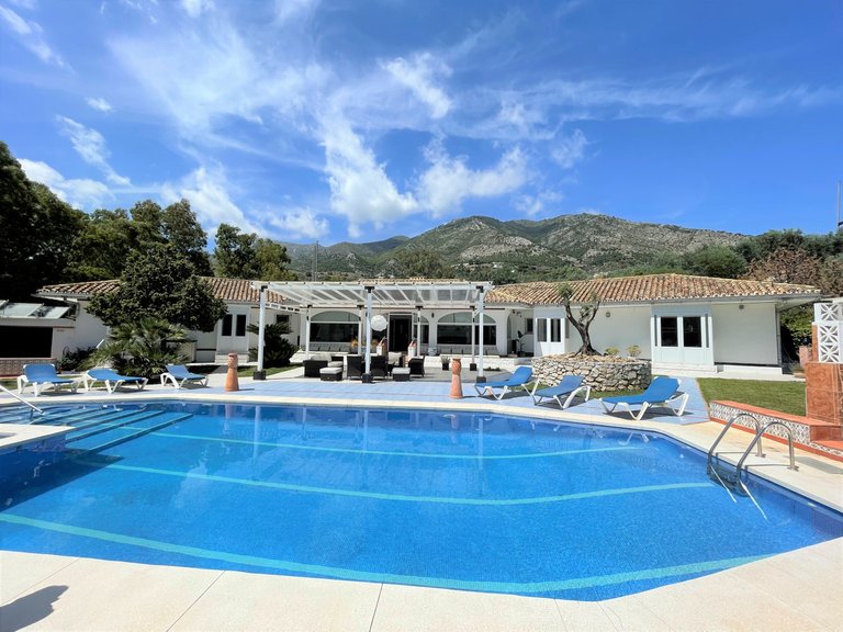 Villa for Sale in Mijas, Malaga 32
