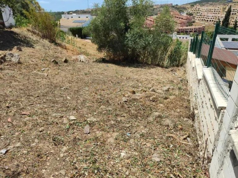 Plot for Sale in Valle Romano, Malaga 9