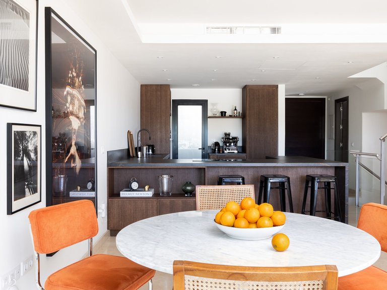Villa for Sale in The Golden Mile, Malaga 2