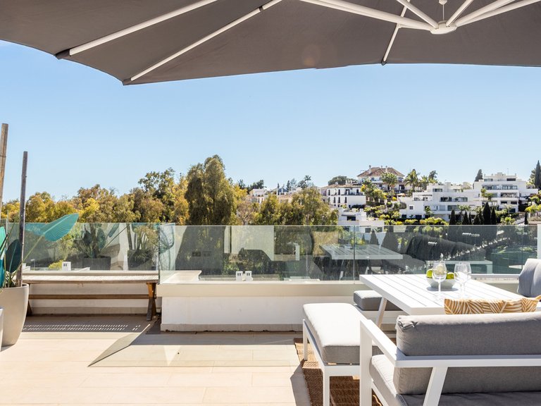 Villa for Sale in The Golden Mile, Malaga 20