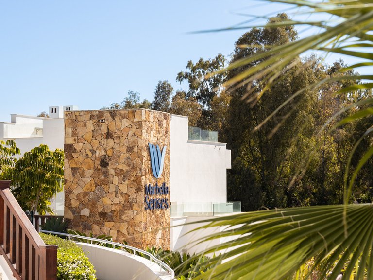 Villa for Sale in The Golden Mile, Malaga 38