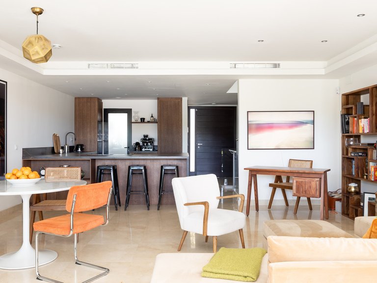 Villa for Sale in The Golden Mile, Malaga 7