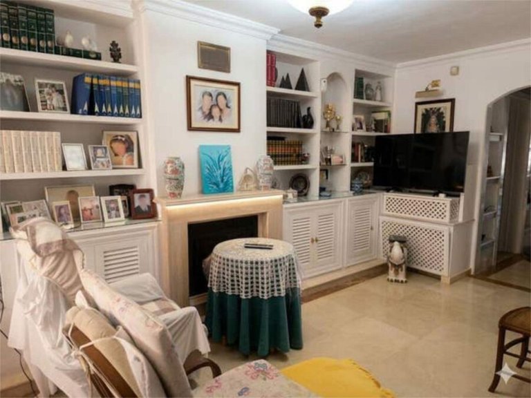 Villa for Sale in Las Brisas, Malaga 2