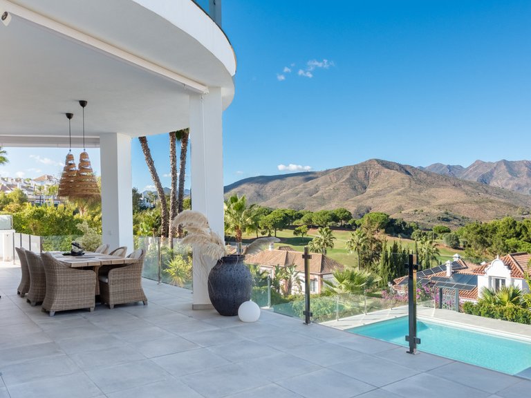 Villa for Sale in La Cala Golf, Malaga 1