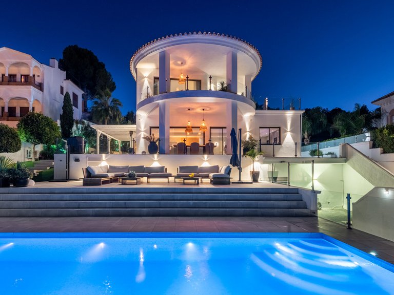 Villa for Sale in La Cala Golf, Malaga 2