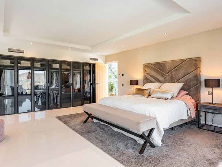 Villa for Sale in La Cala Golf, Malaga 22