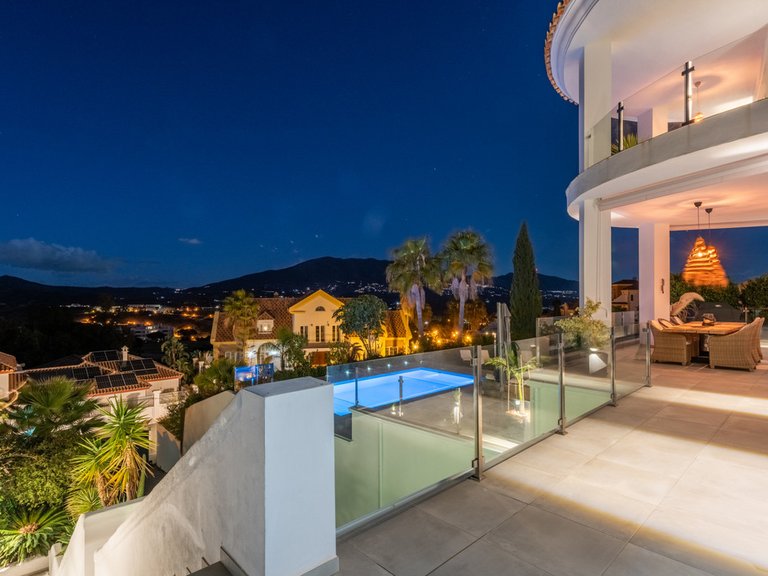Villa for Sale in La Cala Golf, Malaga 30
