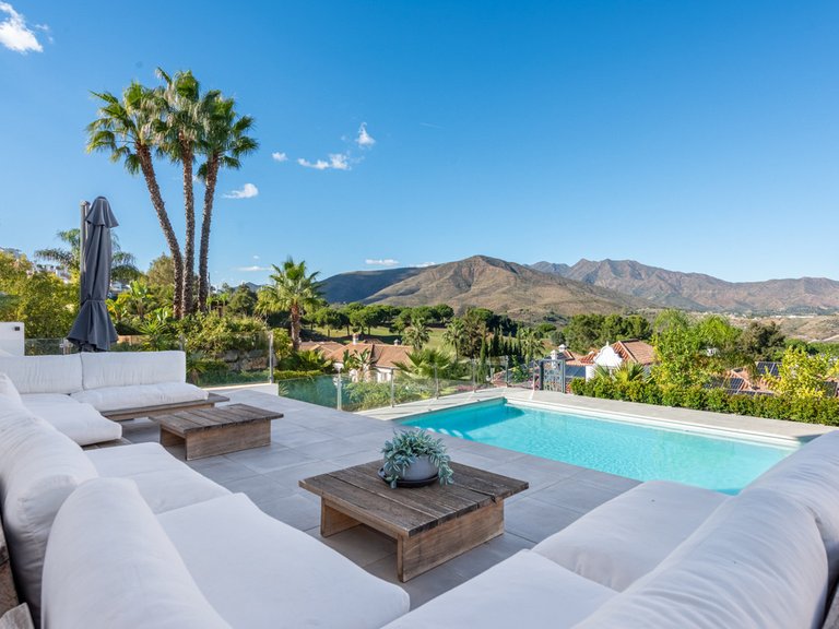 Villa for Sale in La Cala Golf, Malaga 38