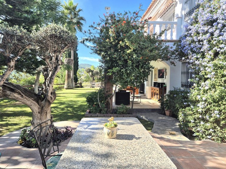 Villa for Sale in Coín, Malaga 45