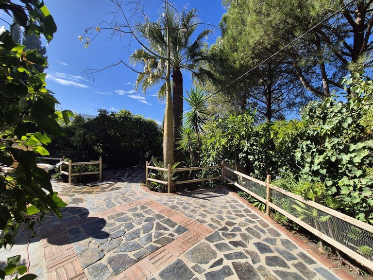Villa for Sale in Coín, Malaga 53