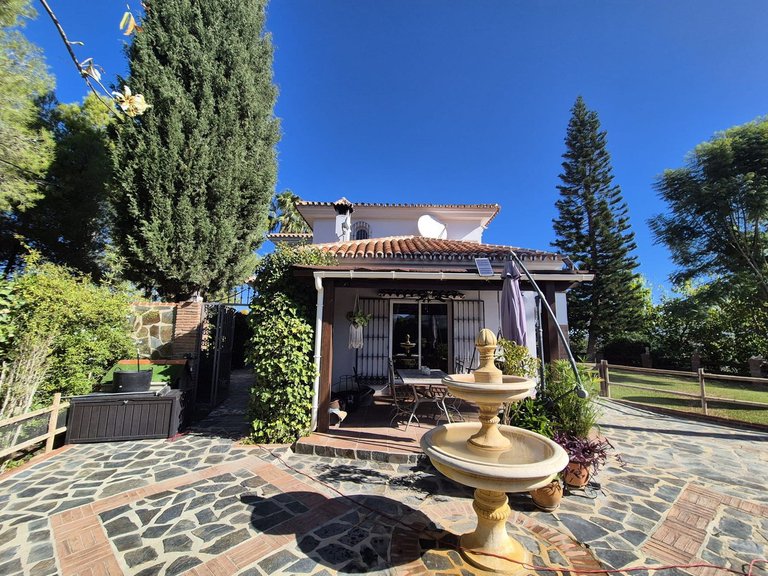 Villa for Sale in Coín, Malaga 56