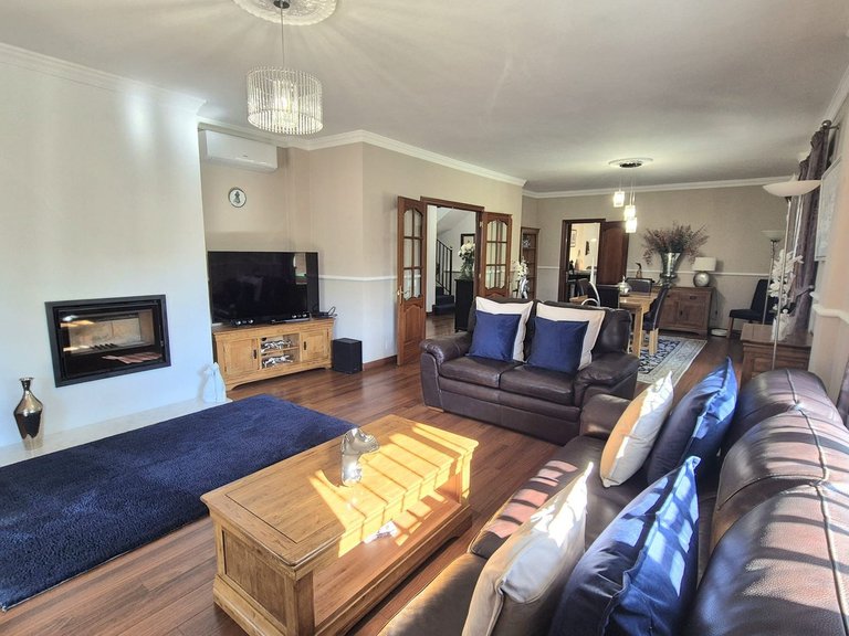 Villa for Sale in Coín, Malaga 6