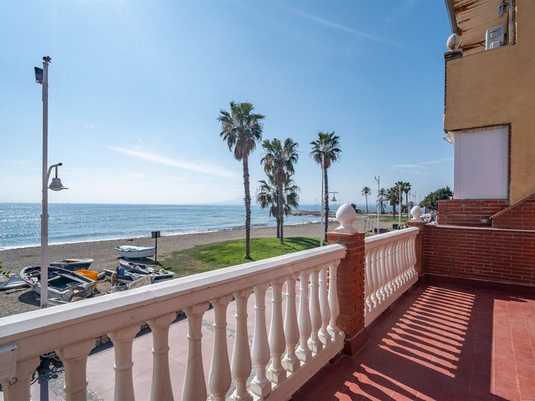 Villa for Sale in El Palo, Malaga 1