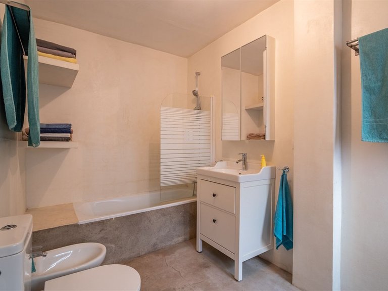 Villa for Sale in El Palo, Malaga 17