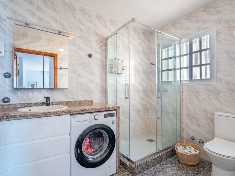 Villa for Sale in El Palo, Malaga 20