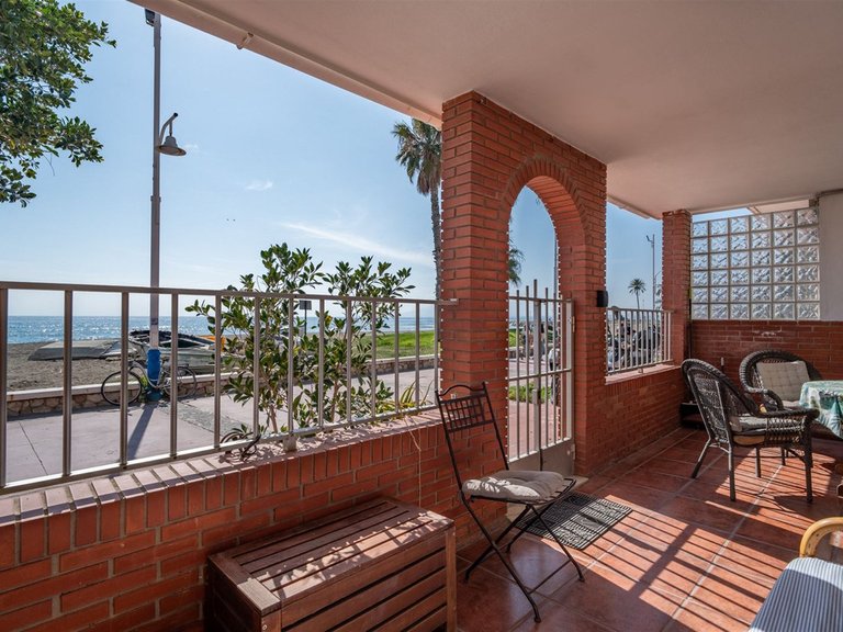 Villa for Sale in El Palo, Malaga 4