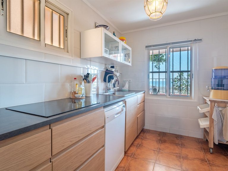 Villa for Sale in El Palo, Malaga 8