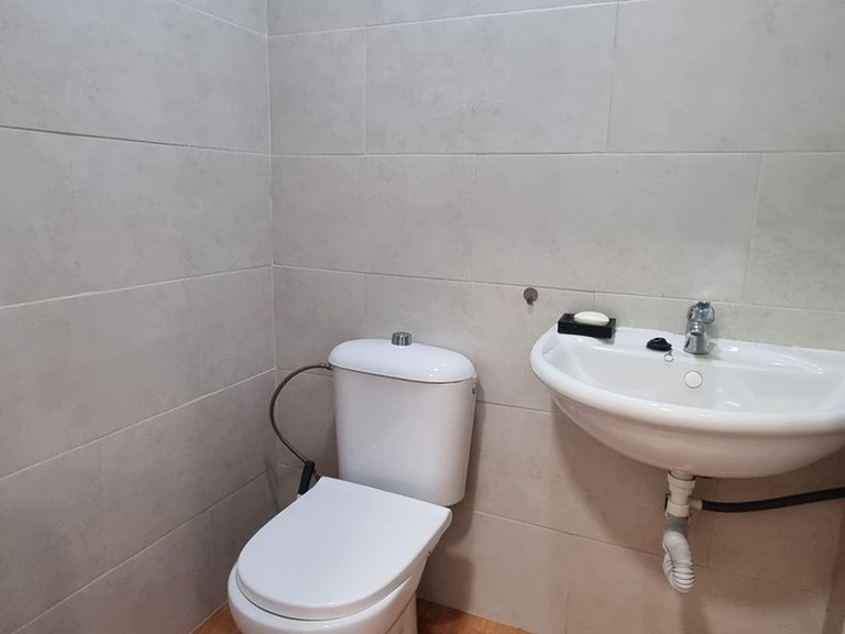 Commercial for Sale in Marbesa, Malaga 16