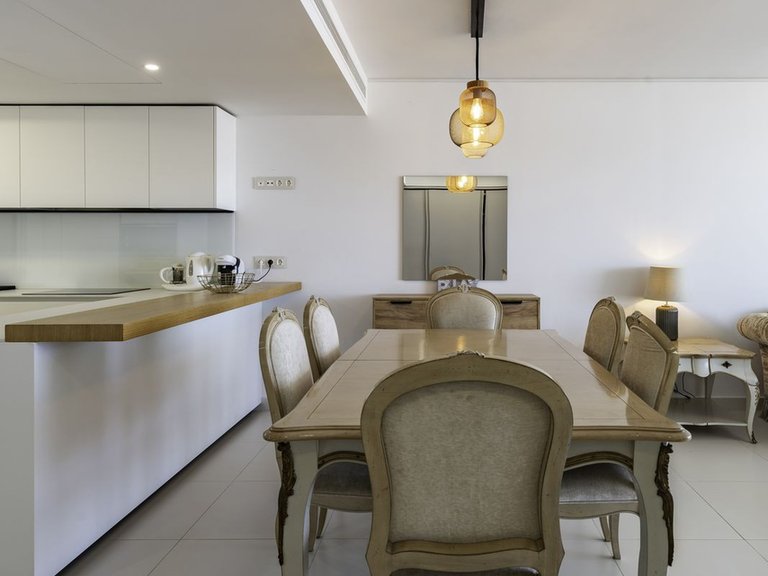 Apartment for Sale in Higueron, Malaga 10