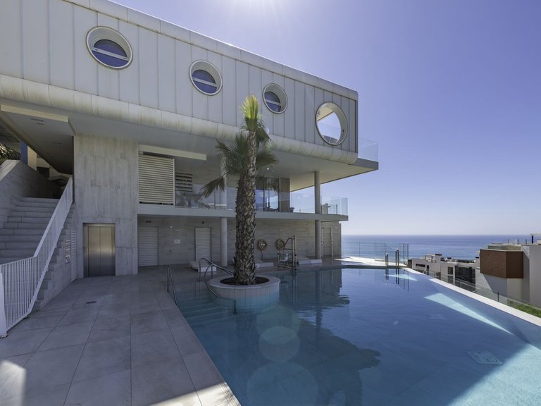 Apartment for Sale in Higueron, Malaga 31