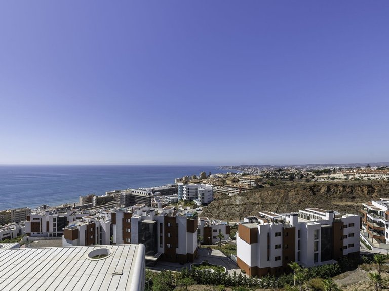 Apartment for Sale in Higueron, Malaga 32