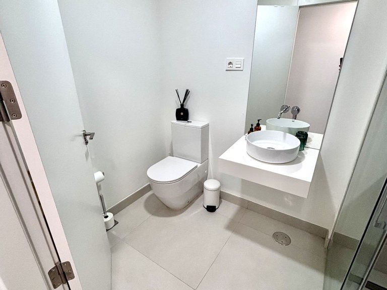 Apartment for Sale in Calanova Golf, Malaga 17