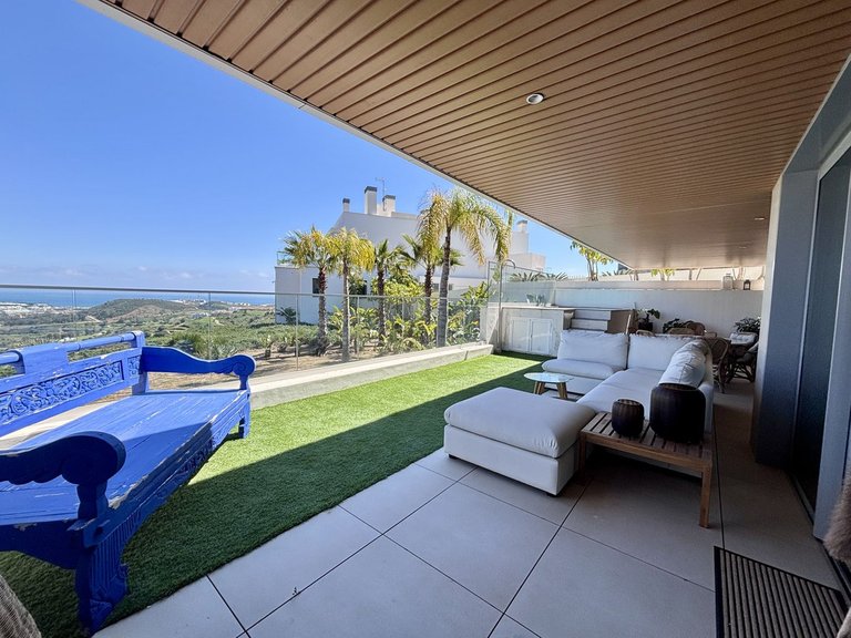 Apartment for Sale in Calanova Golf, Malaga 20