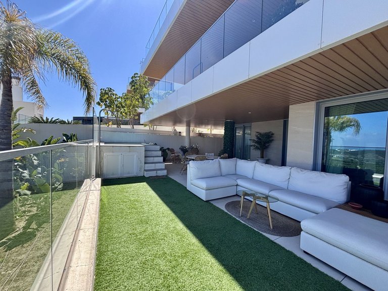 Apartment for Sale in Calanova Golf, Malaga 21