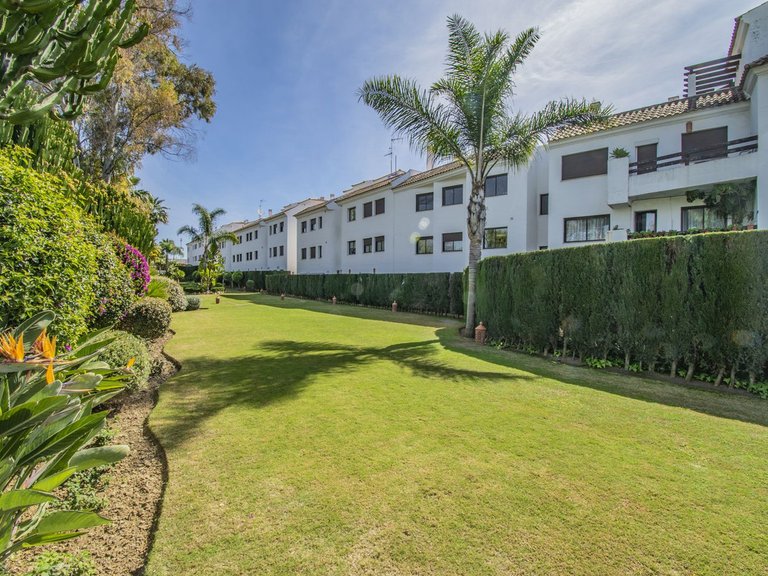 Apartment for Sale in Costalita, Malaga 3