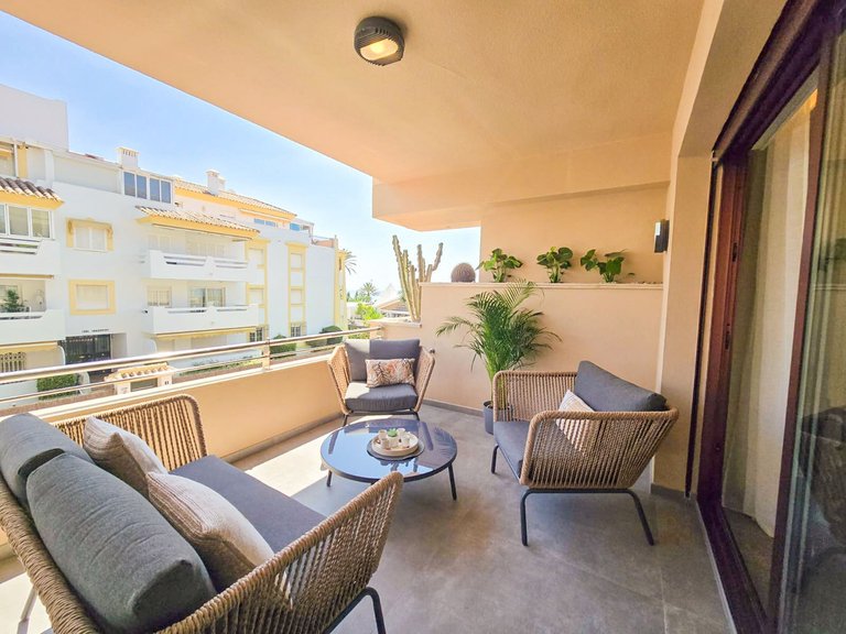 Apartment for Sale in San Pedro De Alcántara, Malaga 35