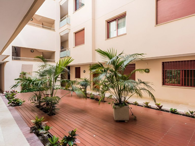 Apartment for Sale in San Pedro De Alcántara, Malaga 38