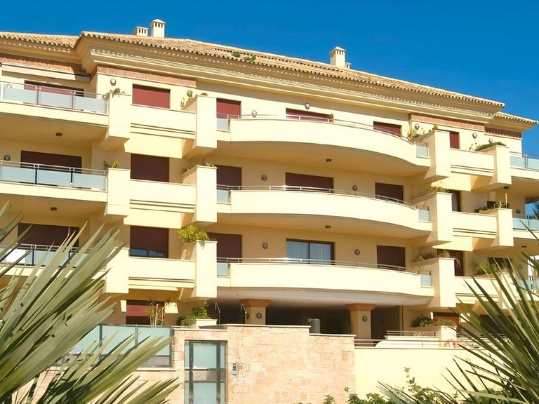 Apartment for Sale in San Pedro De Alcántara, Malaga 47