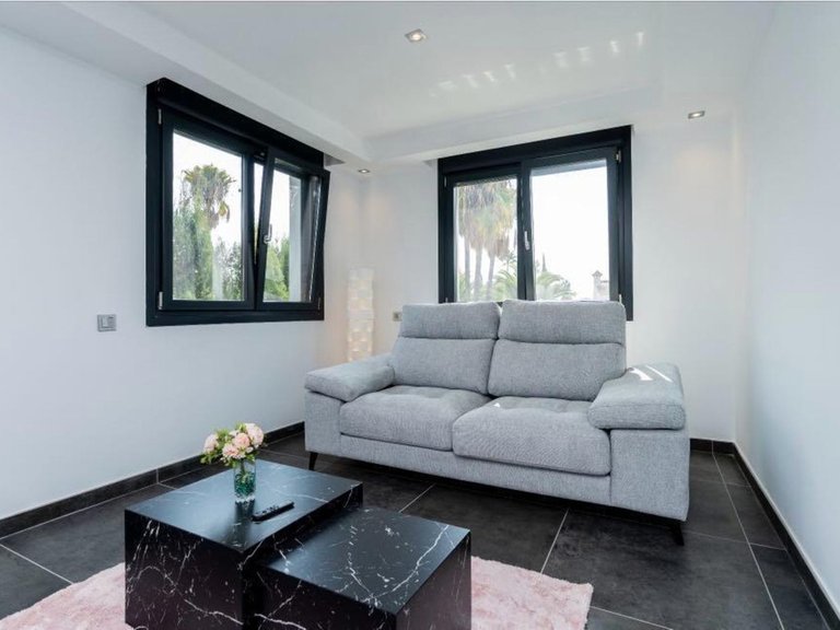 Villa for Sale in Marbella, Malaga 13
