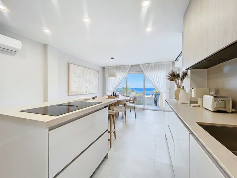 Apartment for Sale in Estepona, Malaga 2