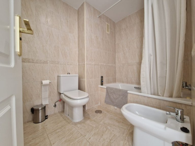 Apartment for Sale in Calahonda, Malaga 19