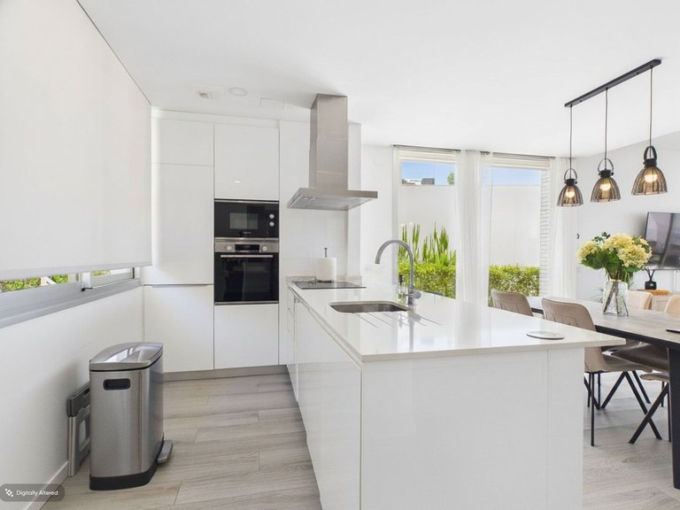 Villa for Sale in Cancelada, Malaga 4