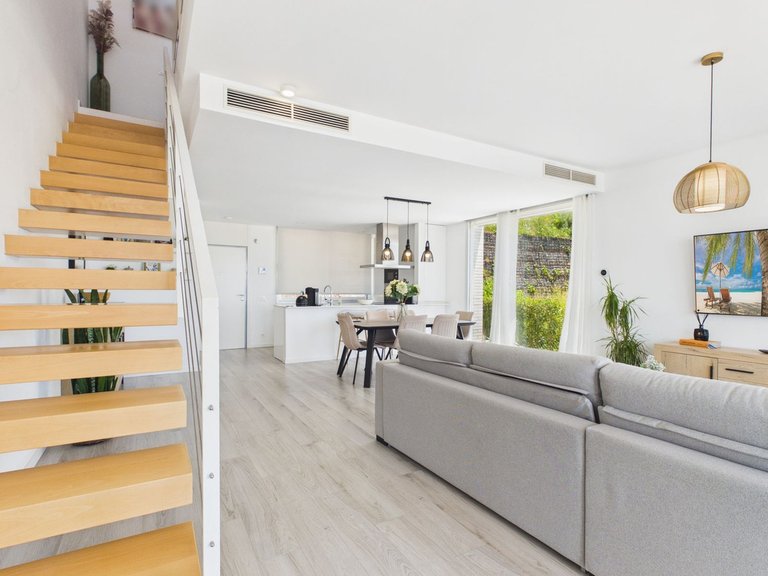 Villa for Sale in Cancelada, Malaga 8