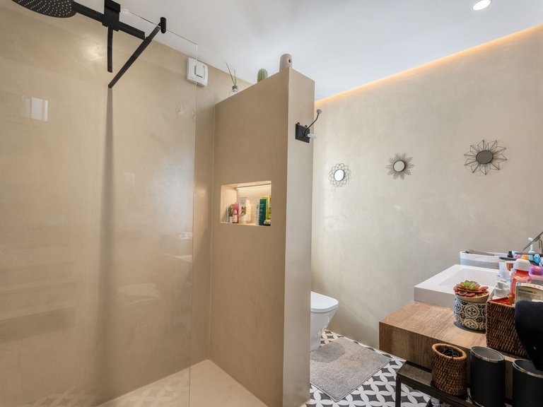 Villa for Sale in The Golden Mile, Malaga 10