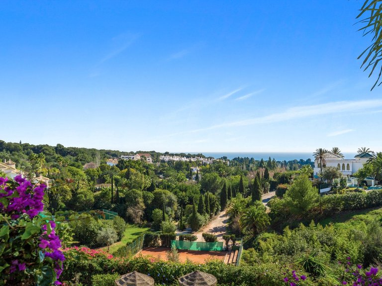Villa for Sale in The Golden Mile, Malaga 20