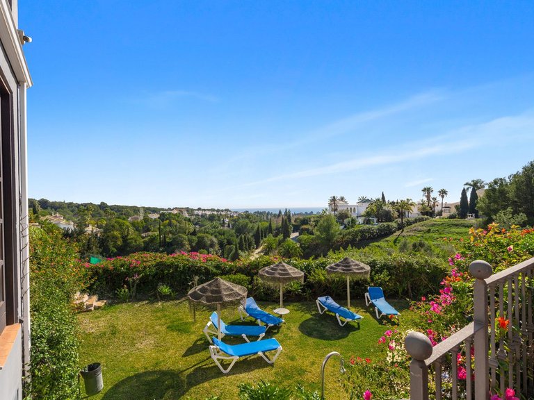 Villa for Sale in The Golden Mile, Malaga 23