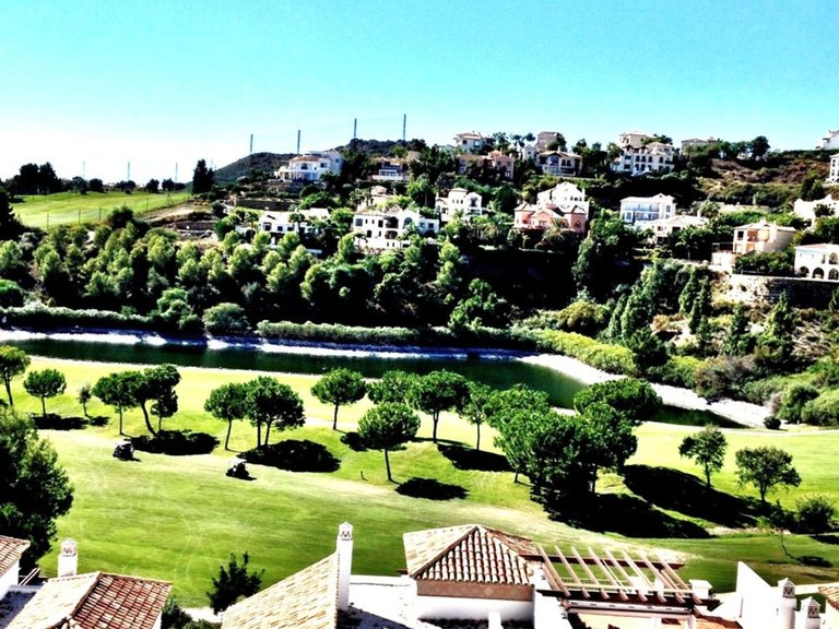 Apartment for Sale in Los Arqueros, Malaga 6