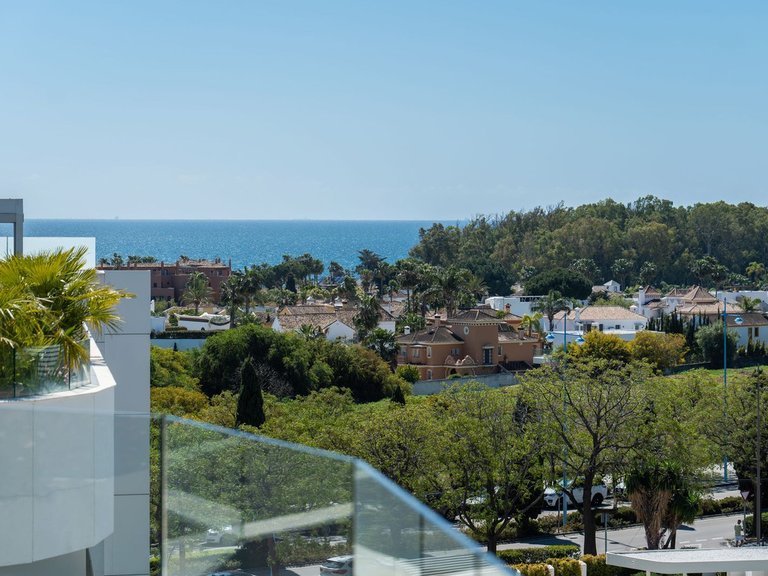 Apartment for Sale in San Pedro De Alcántara, Malaga 25