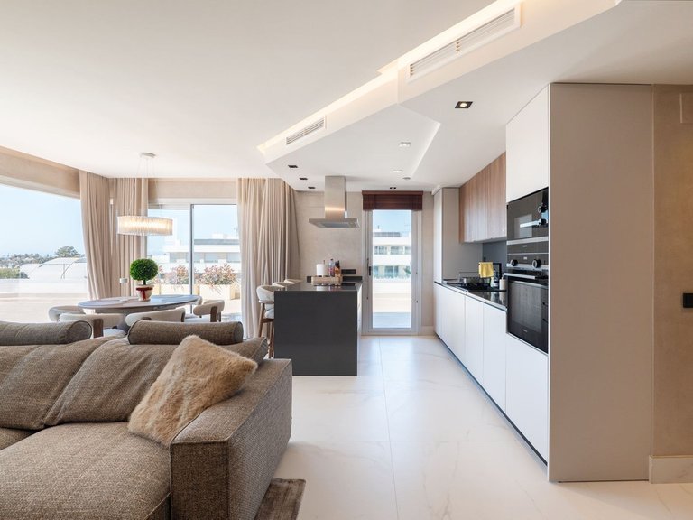 Apartment for Sale in San Pedro De Alcántara, Malaga 3