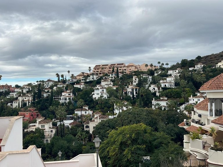 Apartment for Sale in Nueva Andalucía, Malaga 10