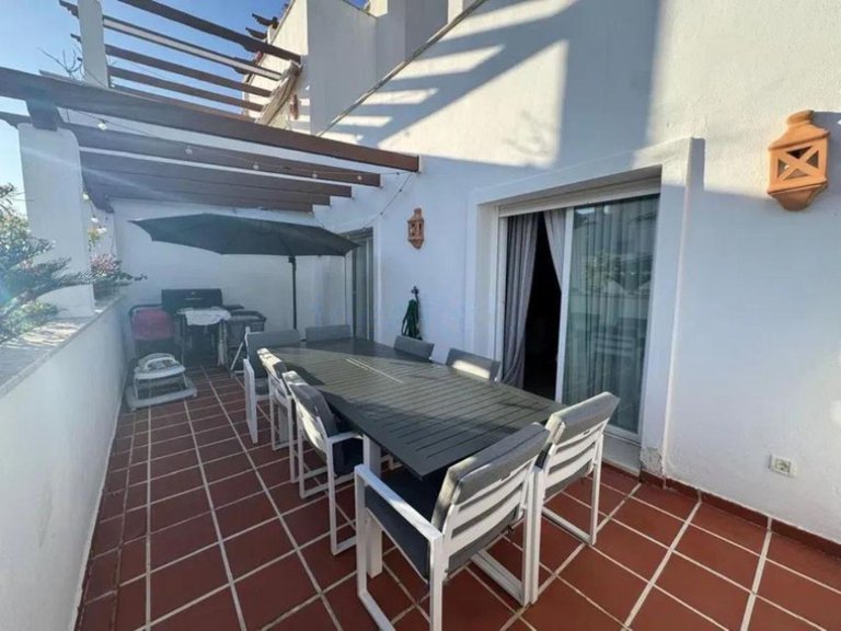 Apartment for Sale in Nueva Andalucía, Malaga 3