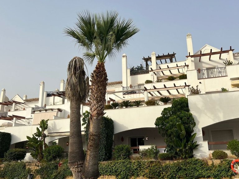 Apartment for Sale in Nueva Andalucía, Malaga 9