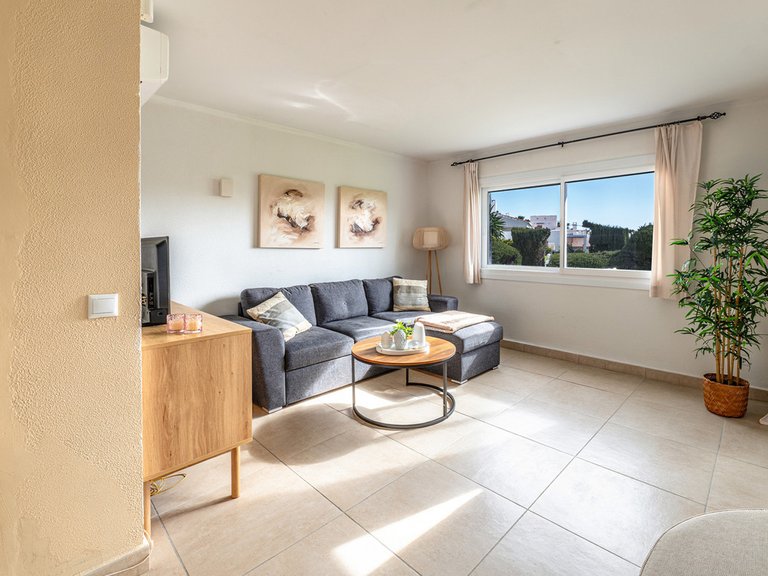 Villa for Sale in Miraflores, Malaga 2
