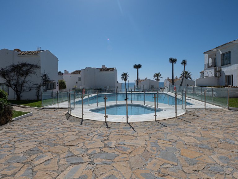 Villa for Sale in Miraflores, Malaga 29