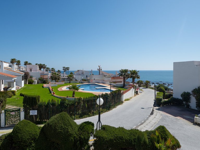 Villa for Sale in Miraflores, Malaga 40