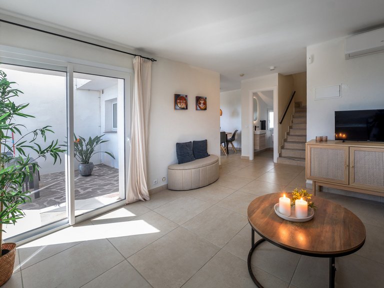 Villa for Sale in Miraflores, Malaga 7